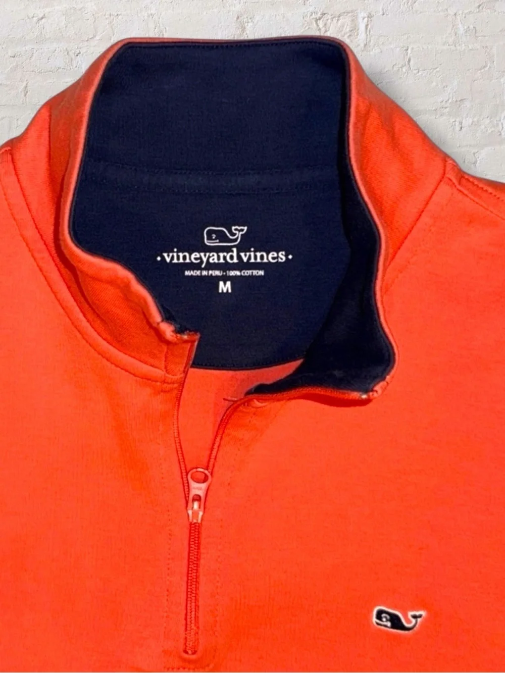 Vineyard Vines Quarter Zip Pullover – Men’s M – Orange Pearl Cotton – Whale Logo